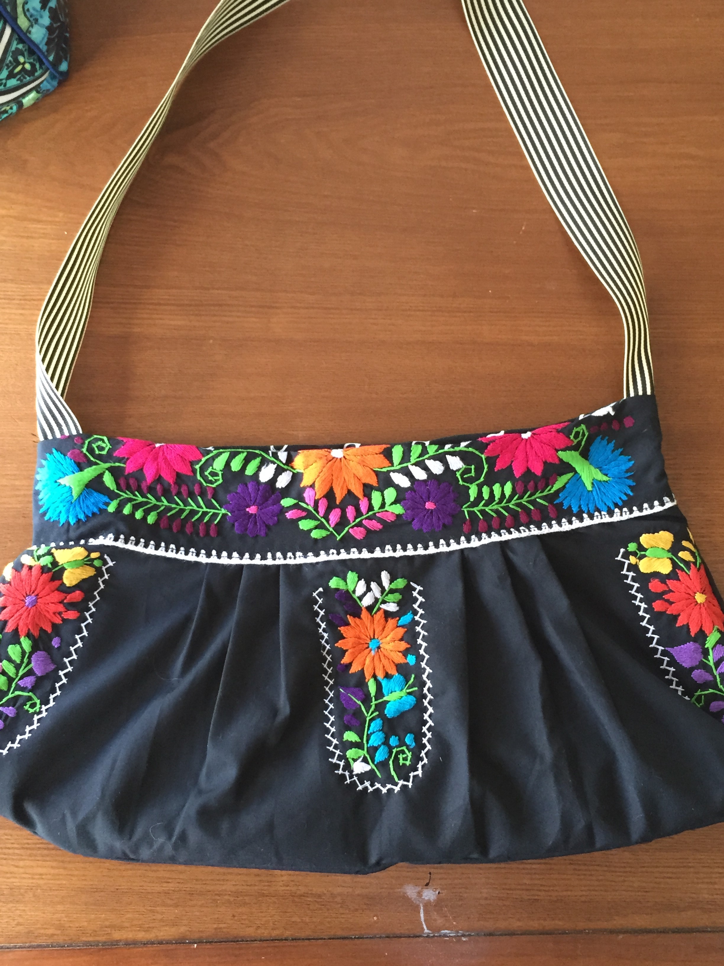 Mexican Embroidered Bag | Sew Houston